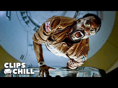 Alien BRUTALLY Breaks Dr. Hugh's Hand | Life (Jake Gyllenhaal, Ryan Reynolds)