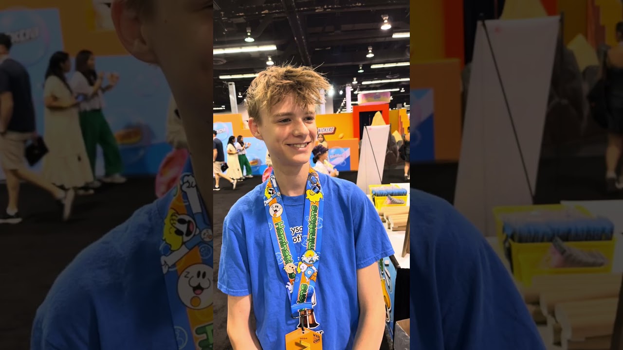 Brenner Shares His Least Favorite Accident at VidCon 🎥