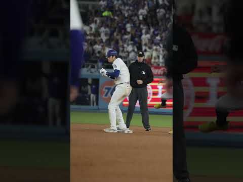 Shohei heard the chants and delivered. 😤 #NLCS