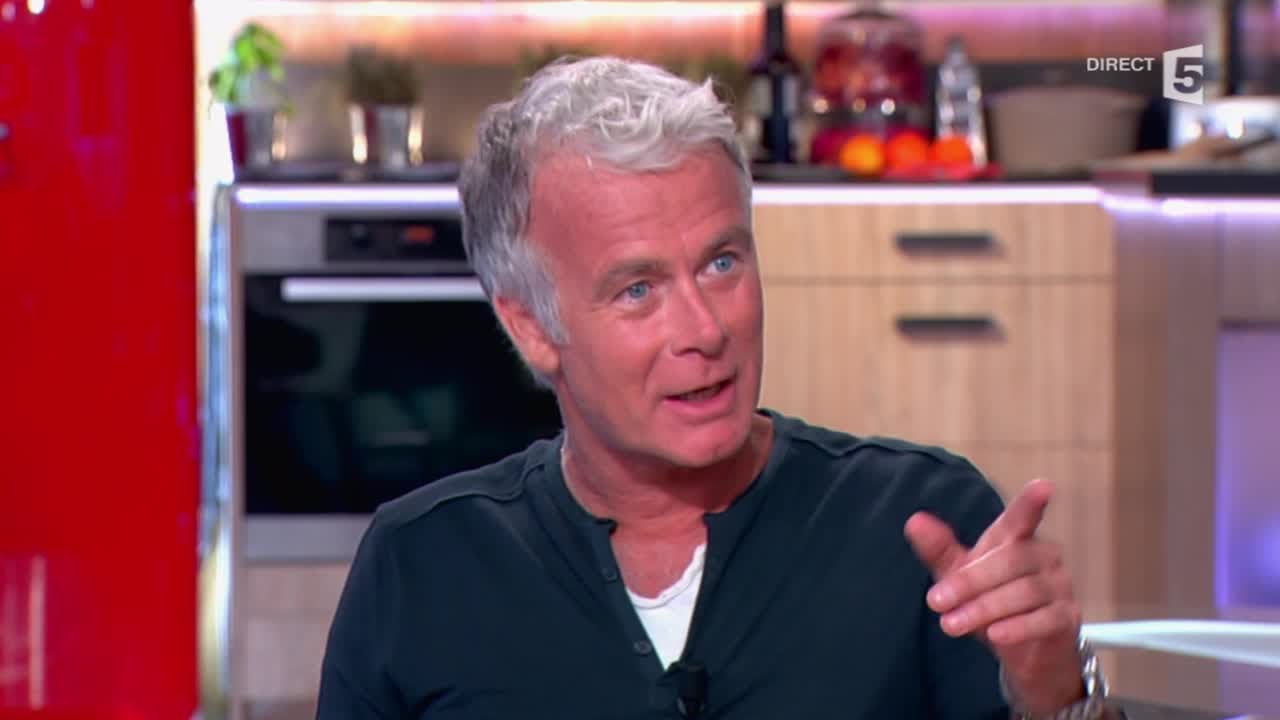 Malaise entre Franck Dubosc et Anne-Elisabeth Lemoine - C Ă vous - 27/10/2014