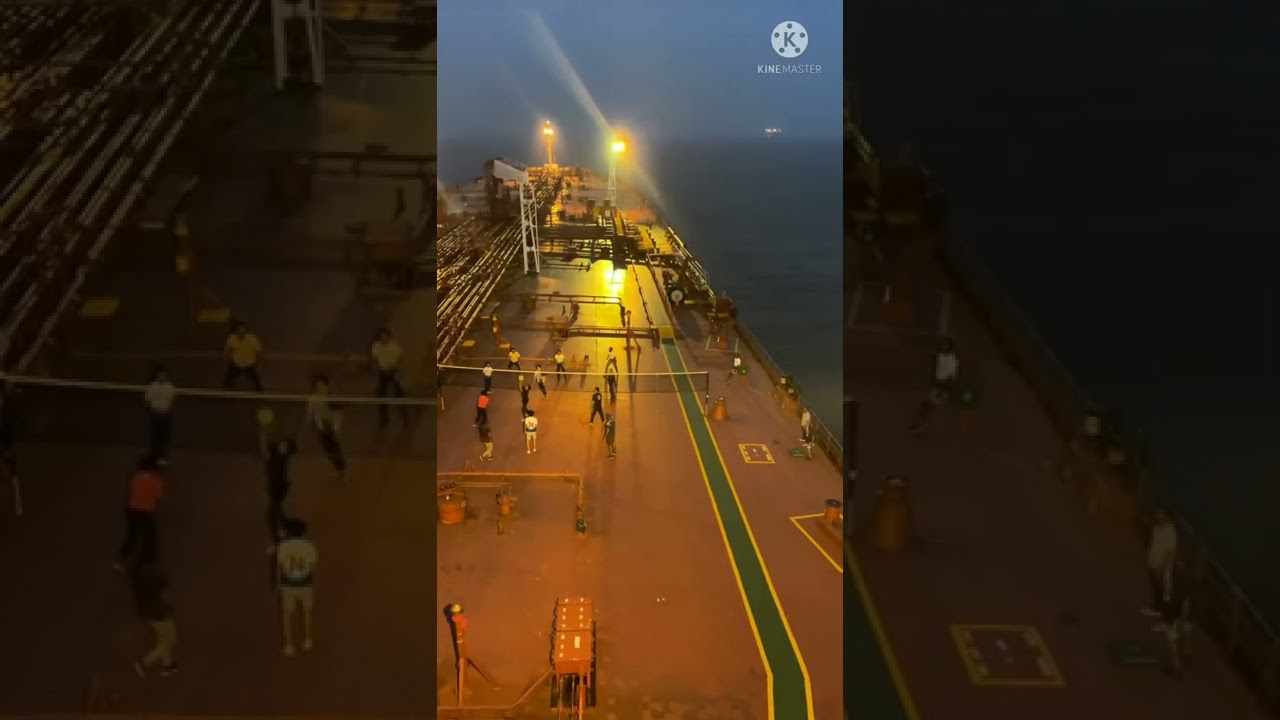 Oil Tanker Ship π’