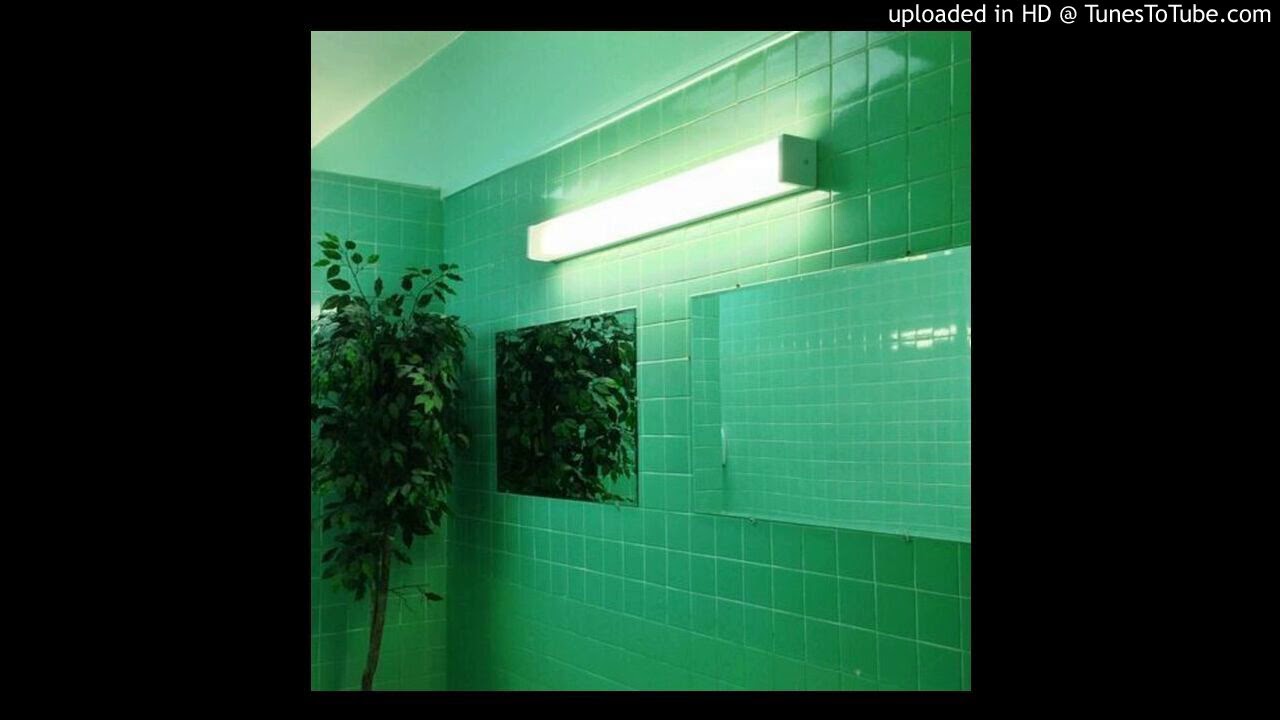 Rehab (Winter in Paris) by Brent Faiyaz at a Party 🚿