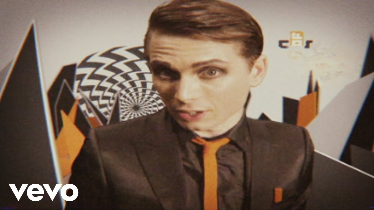 Franz Ferdinand - This Fire (Official Music Video) 🔥