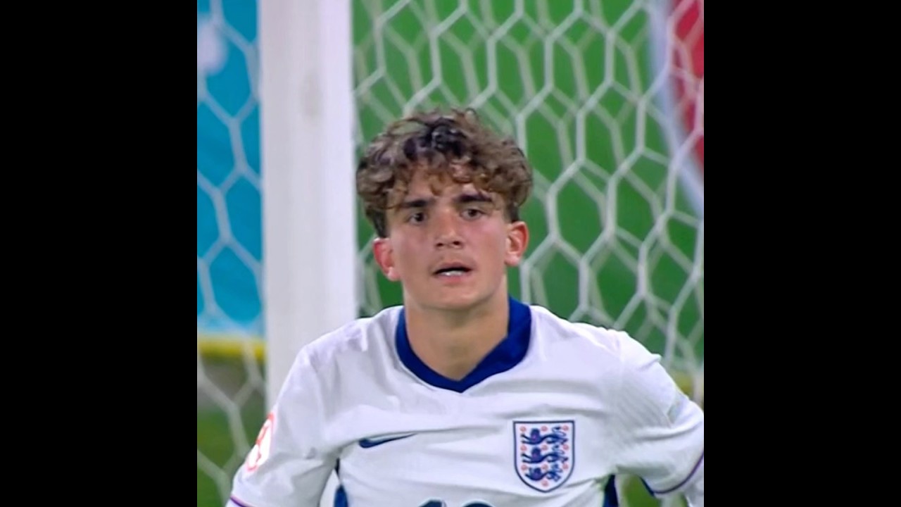 Max Dowman Battles Italy U17 🇮🇹