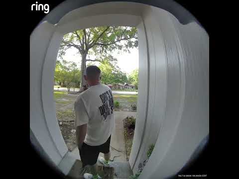 A nice little adrenaline rush🐍 #ringdoorbell #ratsnake #funny #scare #skedaddle #texas #nacogdoches