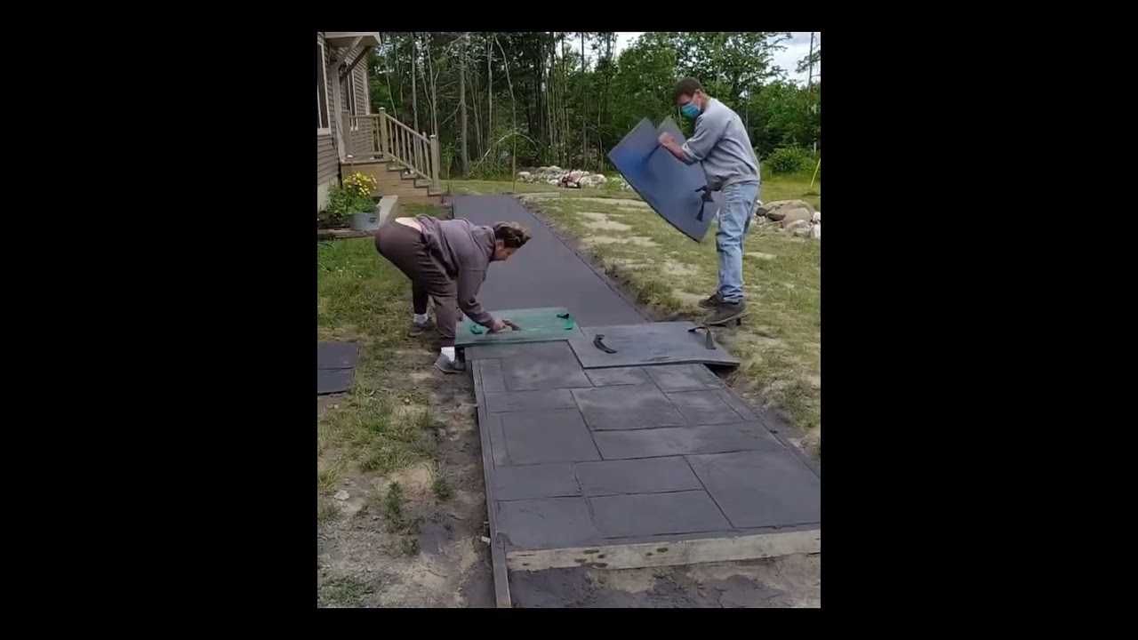 Transform Your Outdoors with Stunning Stamped Concrete Walkway π