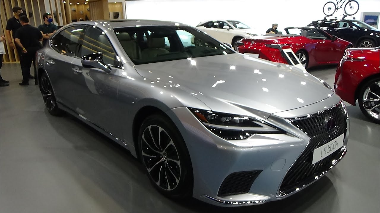 2022 Lexus LS 500h Hybrid at Automobile Barcelona 2021 🚗