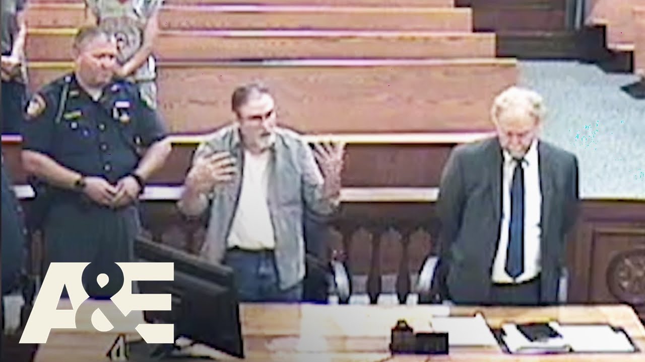 Man Rips Shirt, Calls Judge 'Satan' in Court Scene