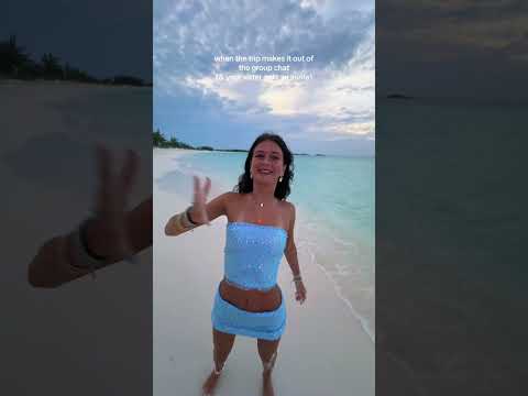 when the trip makes it out of the group chat #springbreak #bahamas #friends #shorts #summer #travel