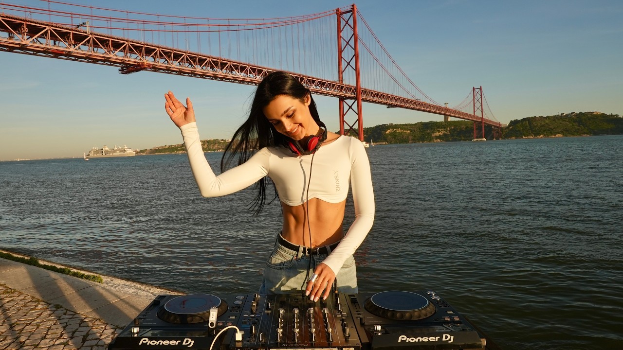 Korolova @ Lisbon(Portugal) [Melodic Techno & Progressive House Mix]