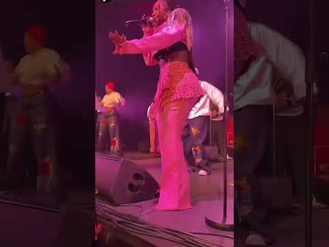 MiaGuissé ❣️🔥 #miaguisse #music #wallybseck #dipdoundouguiss #kingbaba #buzz