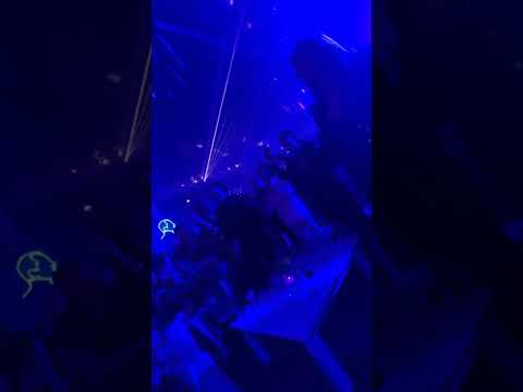 Ivan Sanchez Y irene esser bailando en la premier de Boas ❤️