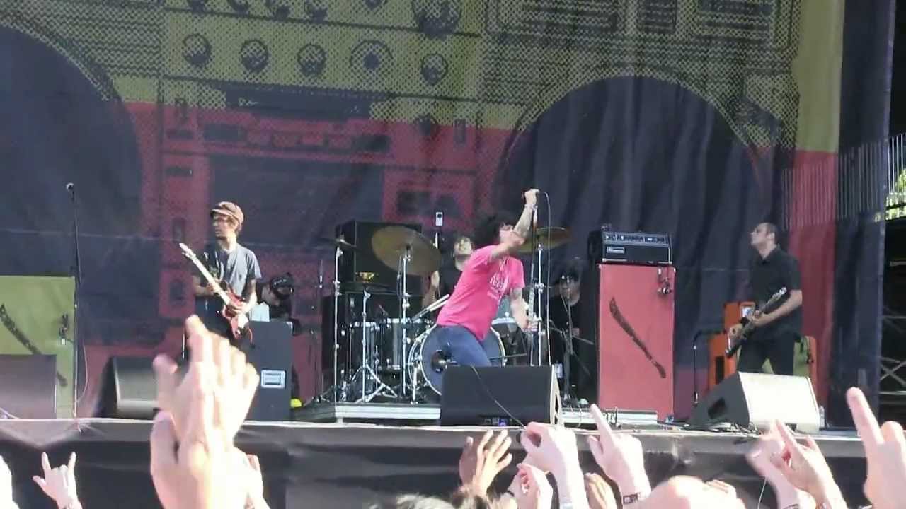 At The Drive-In **Pattern Against User** Live (720p HD) at Lollapalooza on August 5, 2012