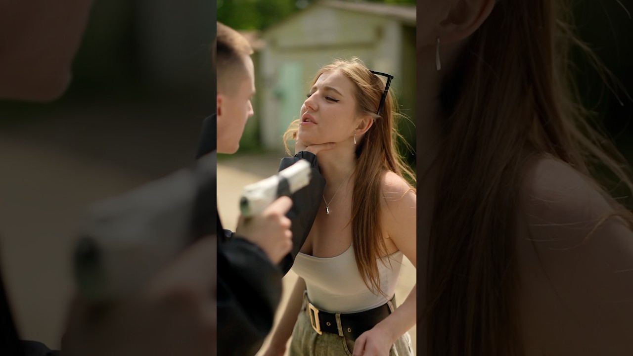 Когда ситуация кажется нереальной: юмористический взгляд на кино и актеров 🎬