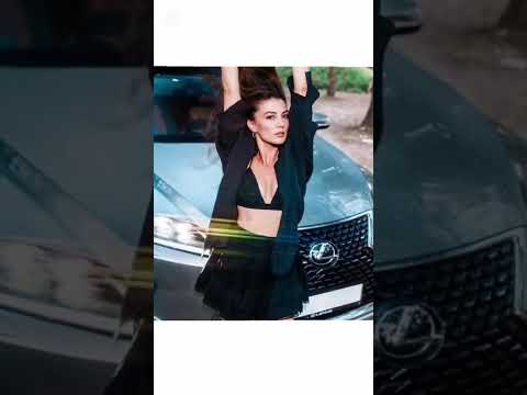 Бурджу Озберк (Burcu Özberk)