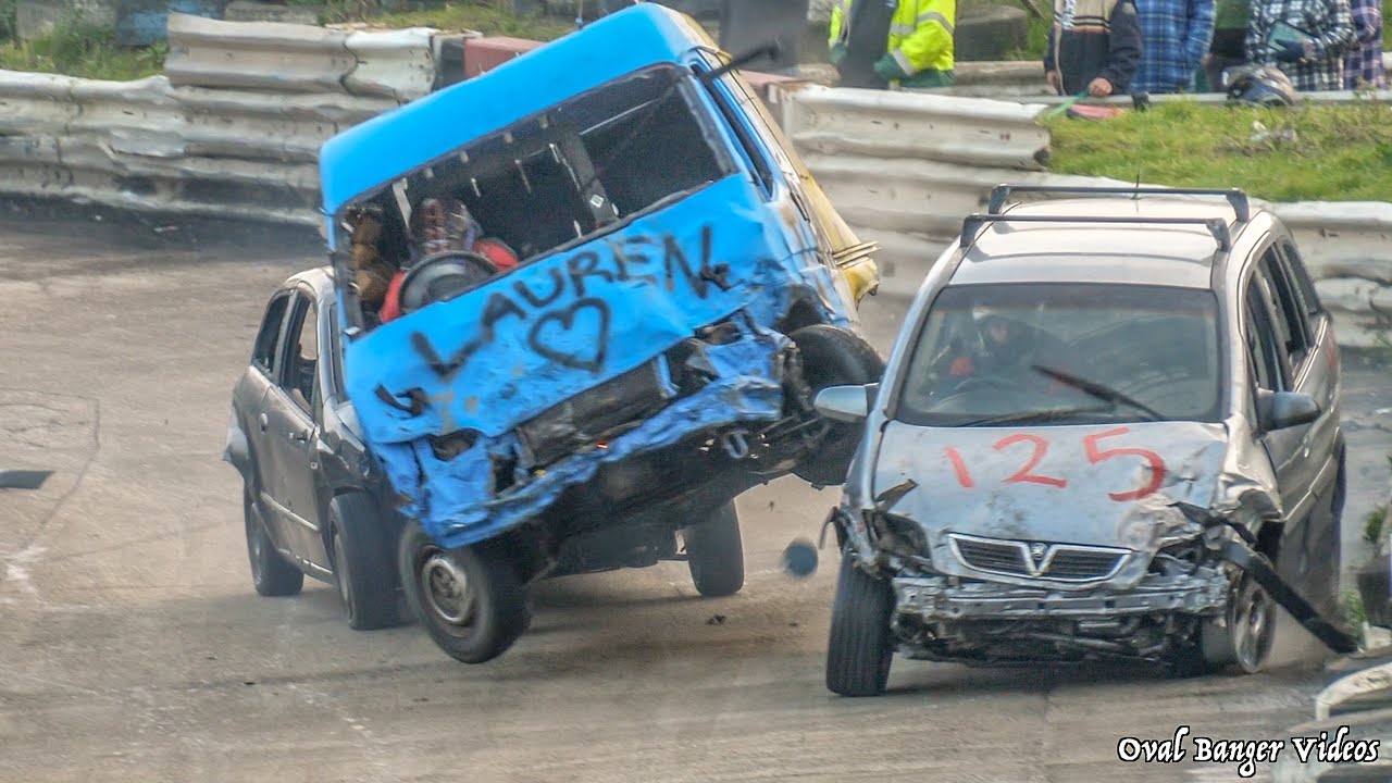 Exciting Banger Racing at Angmering Raceway | CB Contact Christmas Hangover Event 🎉
