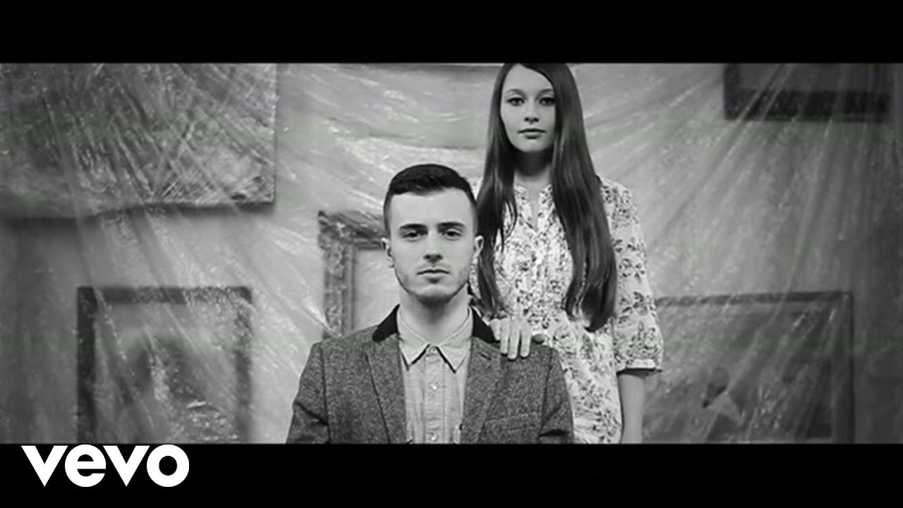 Lipo Přináší Zimní Atmosféru ve Svém Novém Videoklipu ❄️