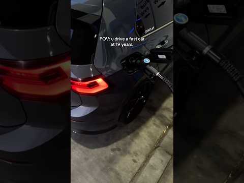 Durstig ⛽️ #volkswagen #gtics #caredit #cartok