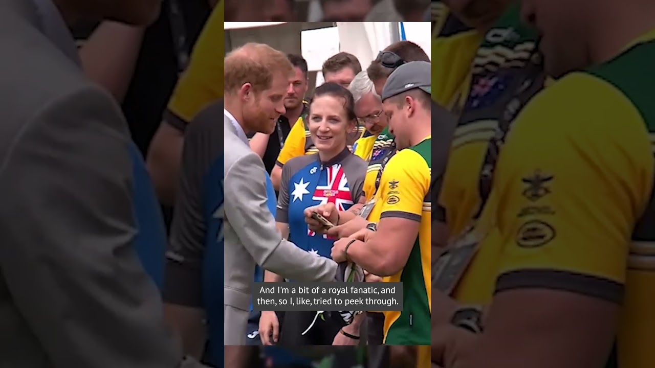 Prince Harry & Meghan Arrive in Australia 🇦🇺