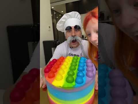 ОГРОМНЫЙ ТОРТ POP It! ДОБАВЛЯЙ Неаа ЗАБИРАЙ! #Shorts