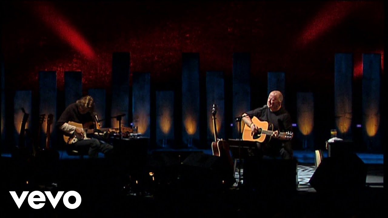 Christy Moore - So Do I (Official Live Video)