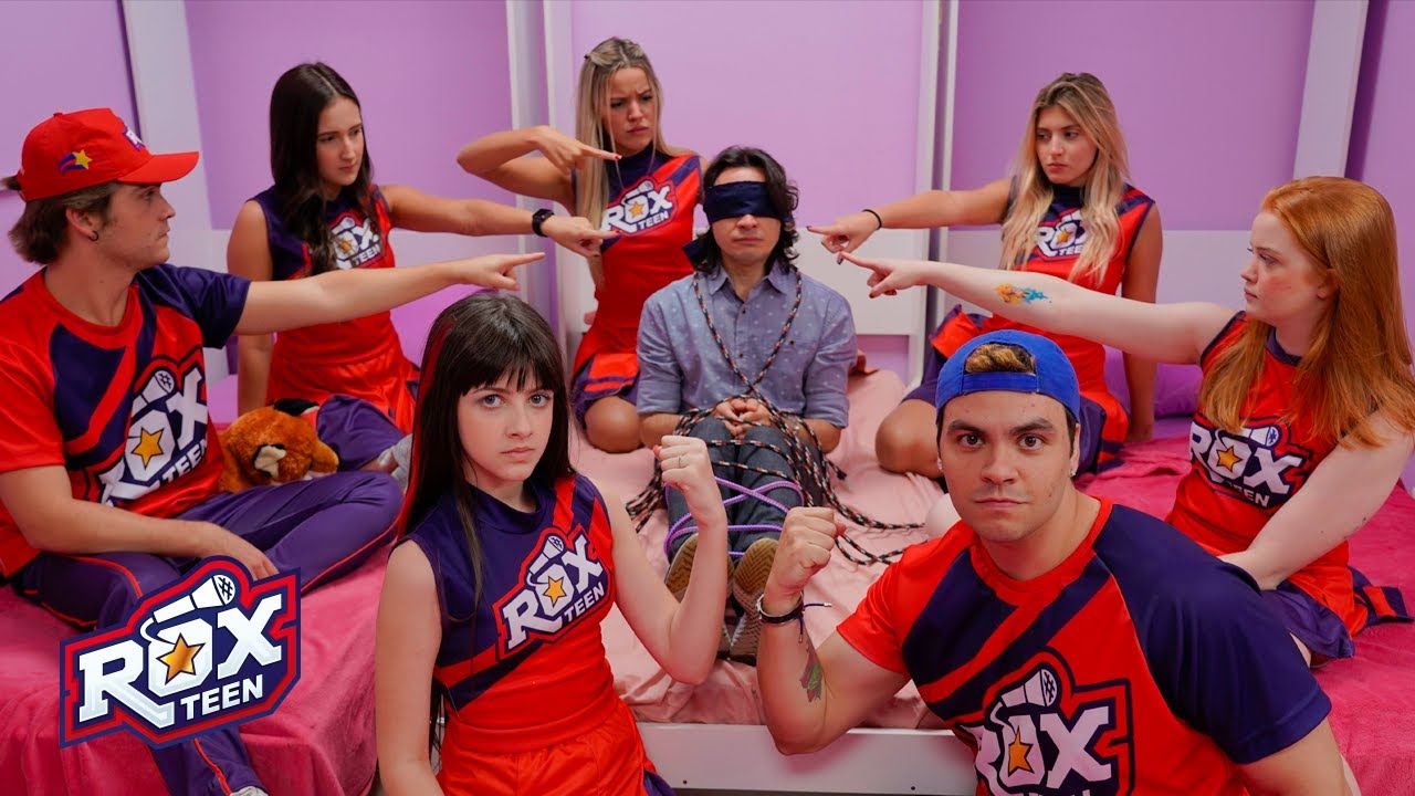 Desafio na Roxteen: Quem Sai por Último? 🚪