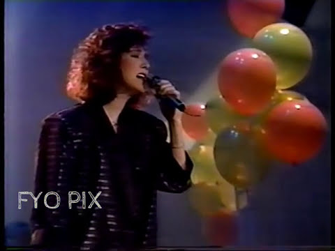 Céline Dion - D'amour Ou D'amitié (Live Performance, 1986)