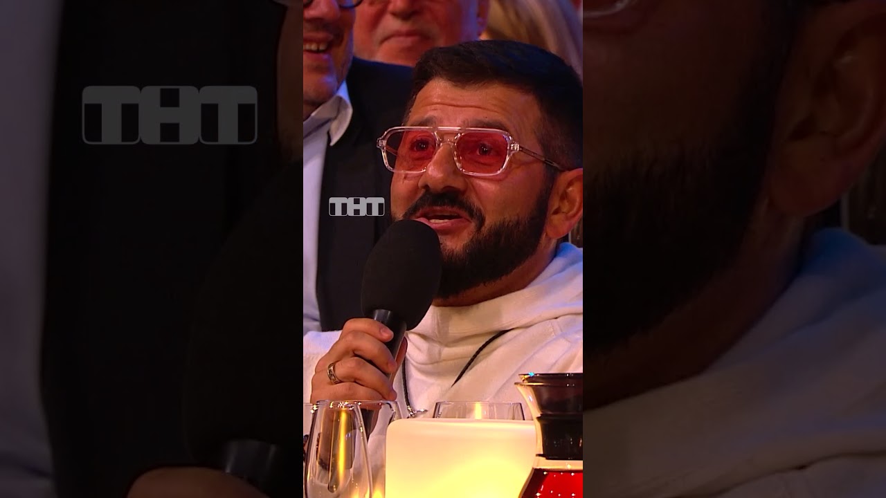 Галустян случайно оговорился на сцене 😅 | Юмор из