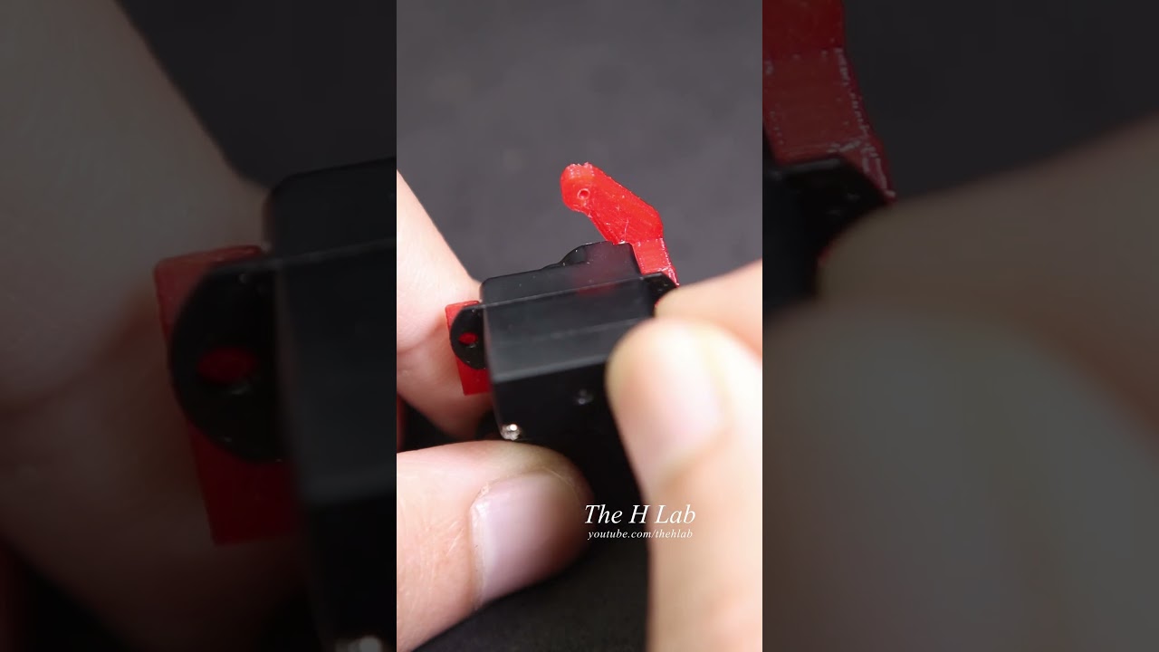 Mini FPV Head Tracking for Land Cruiser 79 RC ๐ | The H Lab #shorts