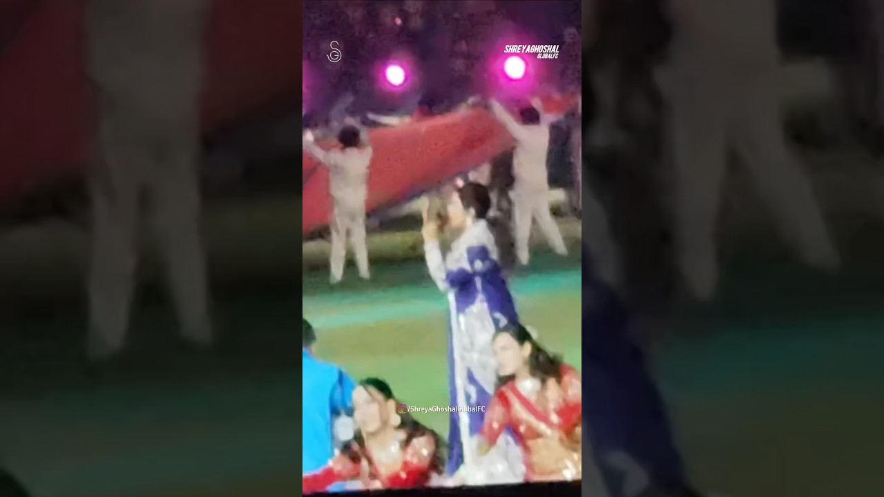 Shreya Ghoshal Performs at ICC Women’s Cricket World Cup 2025 🎤