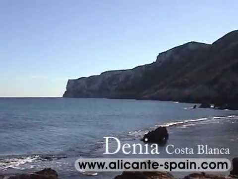 Explore Denia, Spain: Sights & Scenic Views 🌅