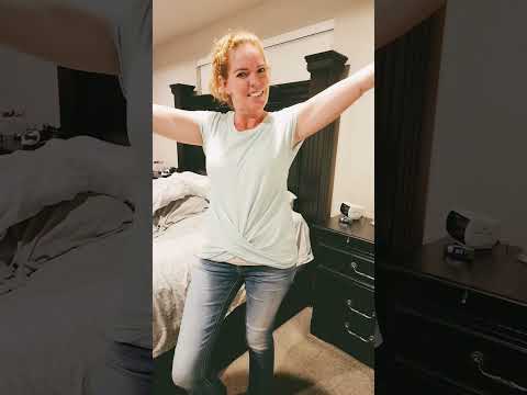 I got my mom to finally do a video.😁😆🤣