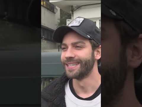 Burak Berkay Akgül İnsan İçine Çıkmıyor  #TV8 #Magazin #TürkiyeninEglenceKanalı