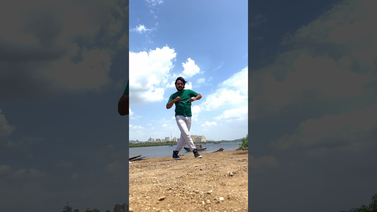 Govinda's Iconic Dance from 'Aap Ke Aa Jane Se' ❤️🔥 | Viral YouTube Shorts