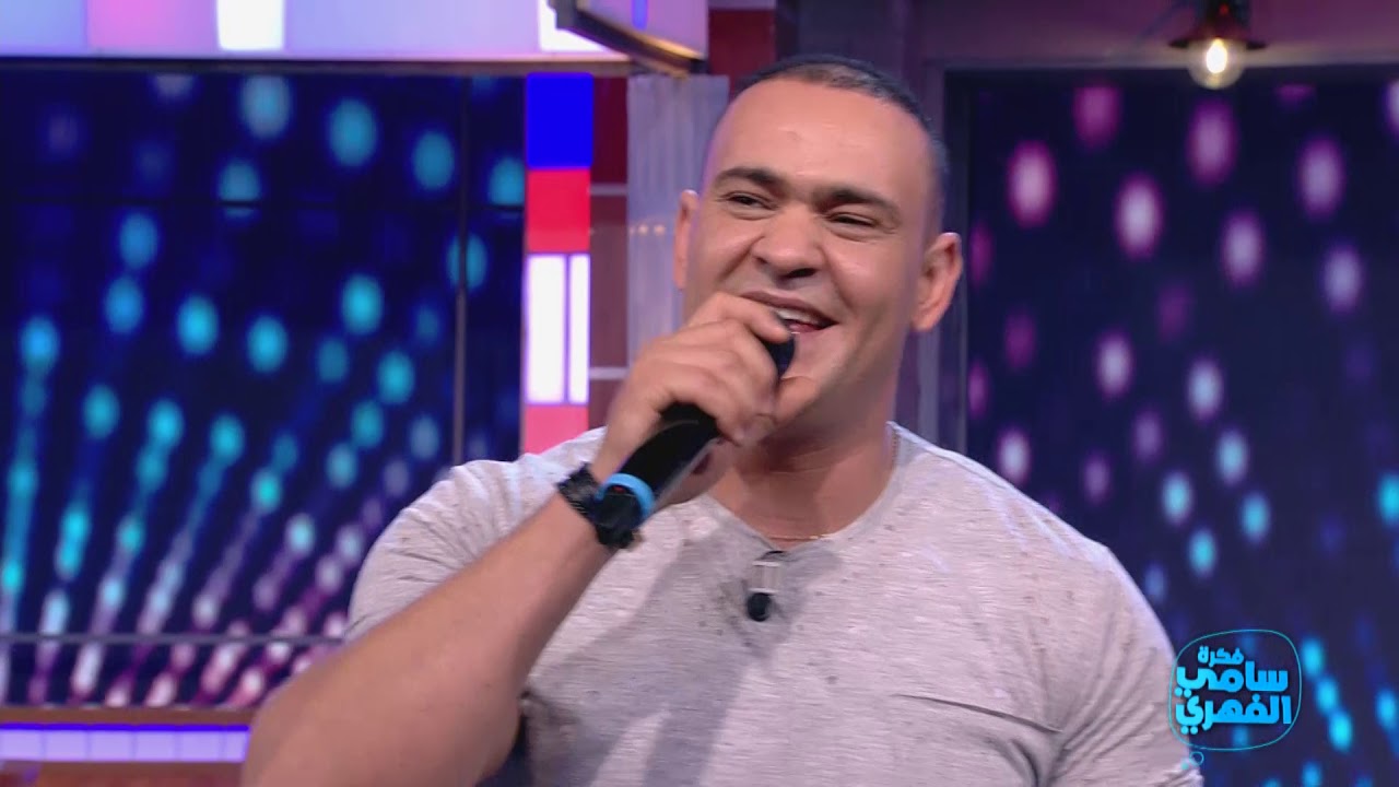 Fekrat Sami Fehri S01 Ep32: شباب بشير يغني أغنية الصبابة 🎶