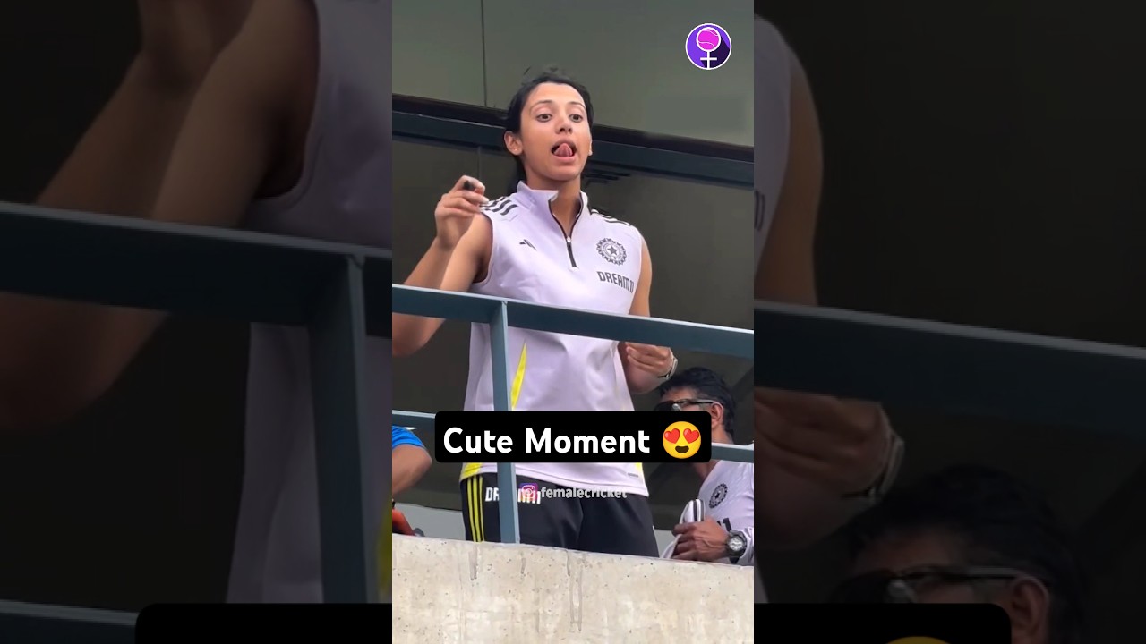 Smriti Mandhana Signs Fan’s Cap ❤️