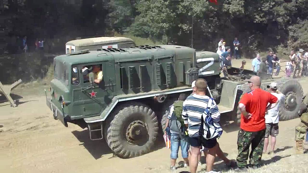 MAZ-537 Russian Heavy Army Tractor π