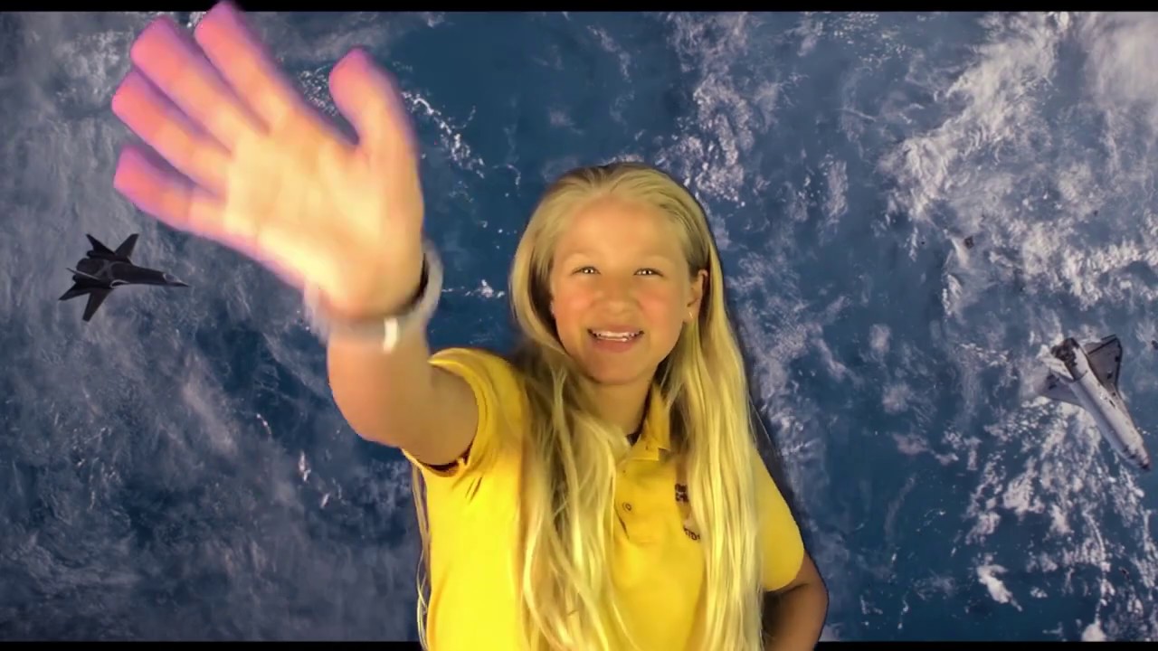 Dark Phoenix by Ivey H. - Movie Review 🎬