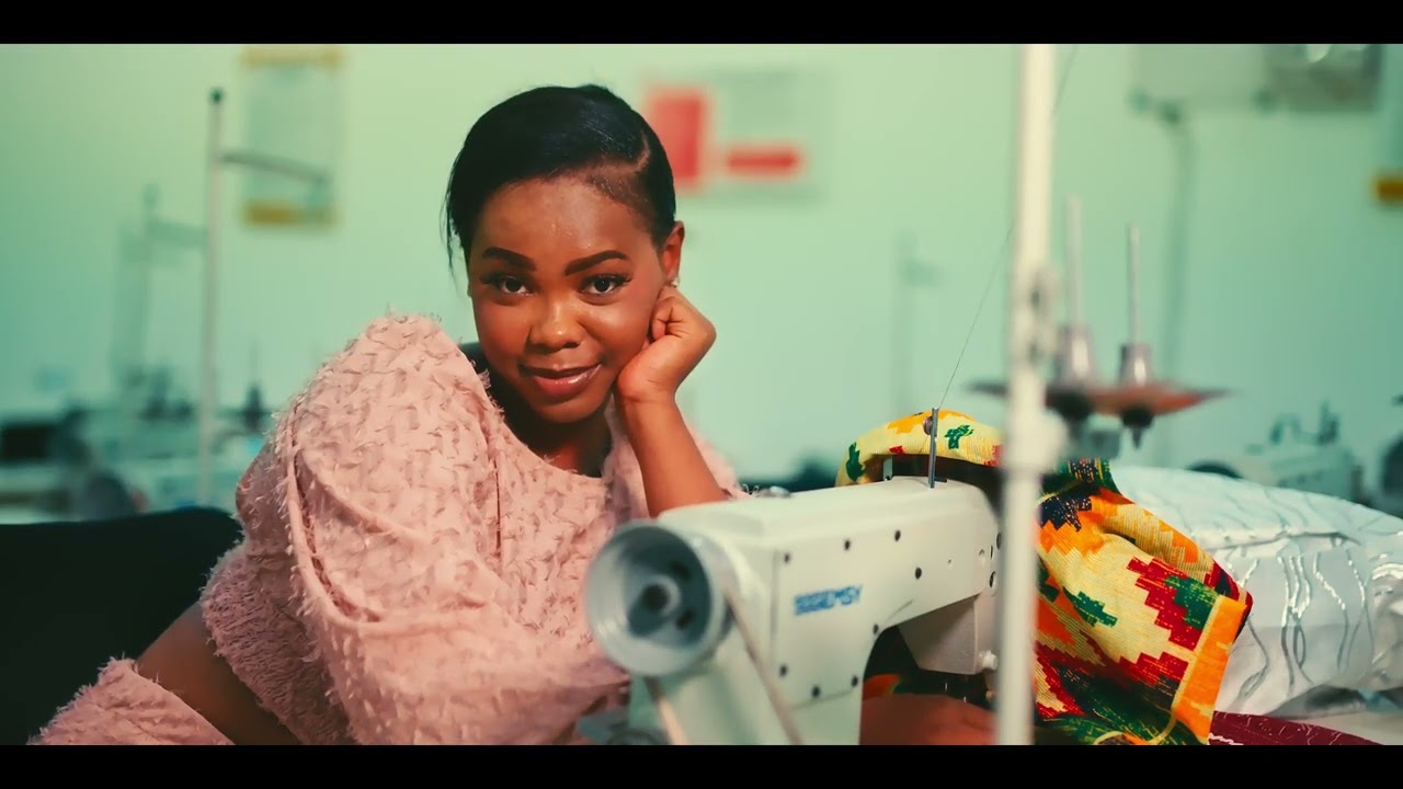 Abizzy - Independent Woman πΆ | Official Music Video