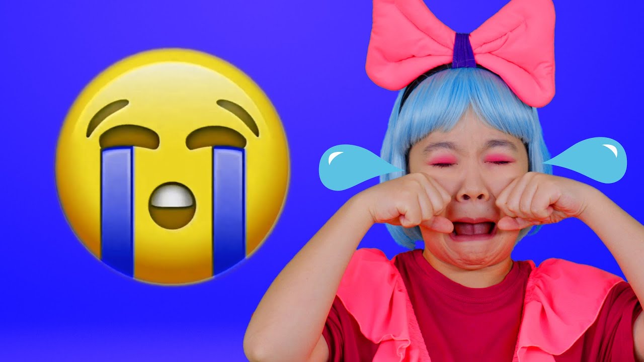 Emoji Song | Funny Faces & Kids Songs 😊
