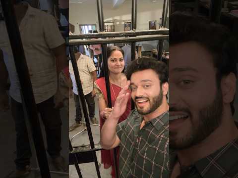 Question lo Chala depth undi 😂 #akarshbyramudi #suhasini