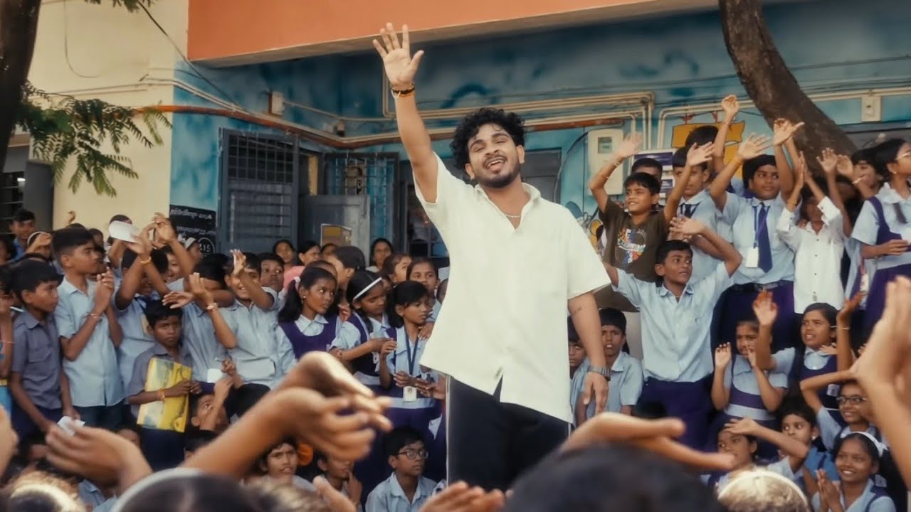 Bappa Bhari Re ๐ถ | Sanju Rathod's Official Video - Divine Gana to Celebrate Lord Bappa