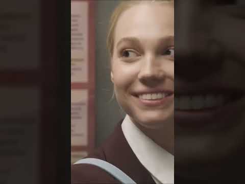 Кароче - застряла в лифте #комедия #короче #корочеговоря