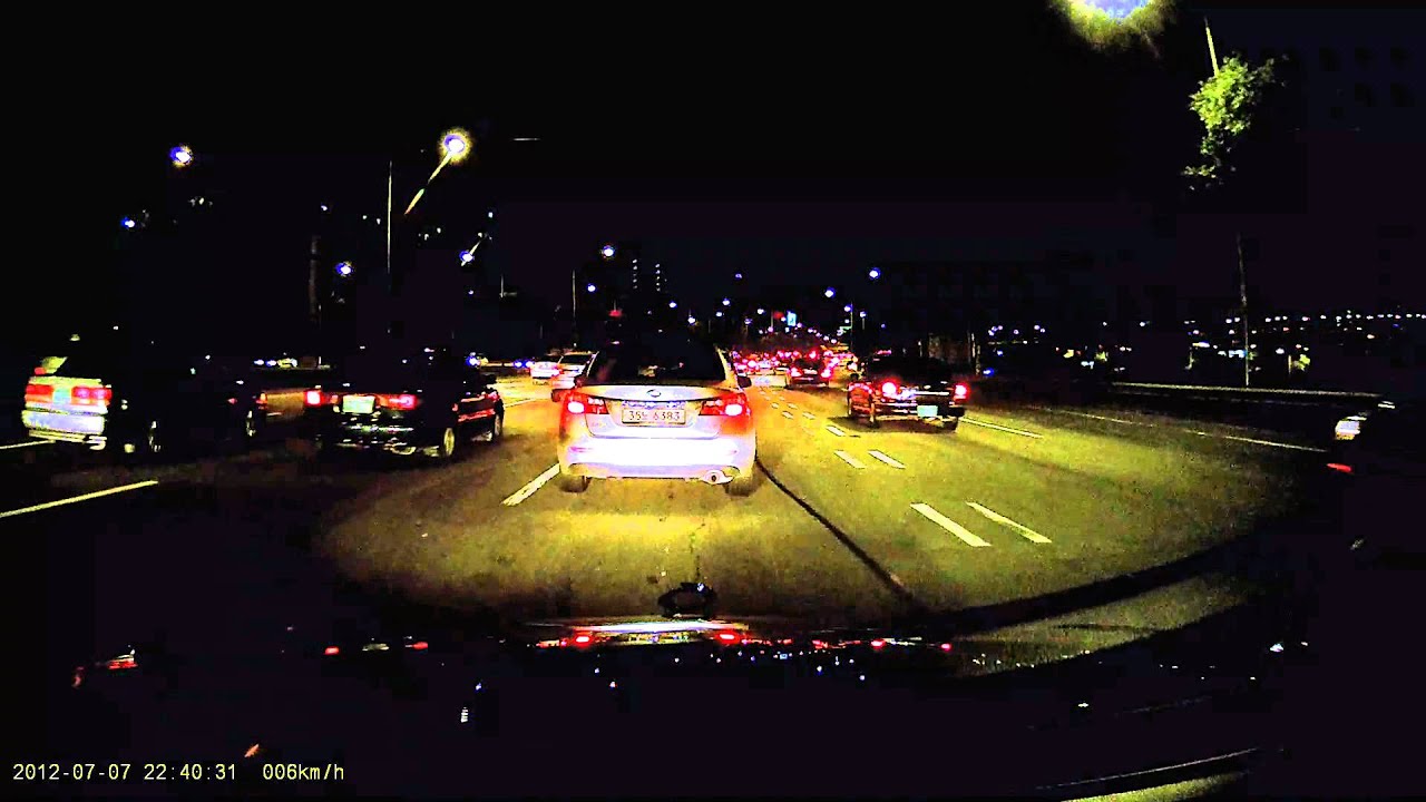 BLACKVUE DASHCAM SAMPLE: DR400G-HD II Front View Sample Night