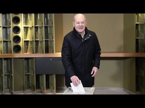 German elections close in ‘tight race’