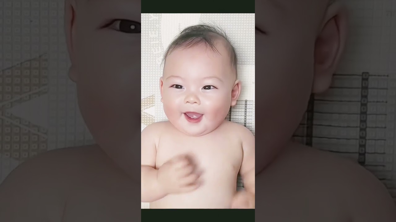 Adorable Baby Moments in BabyzWorld 👶
