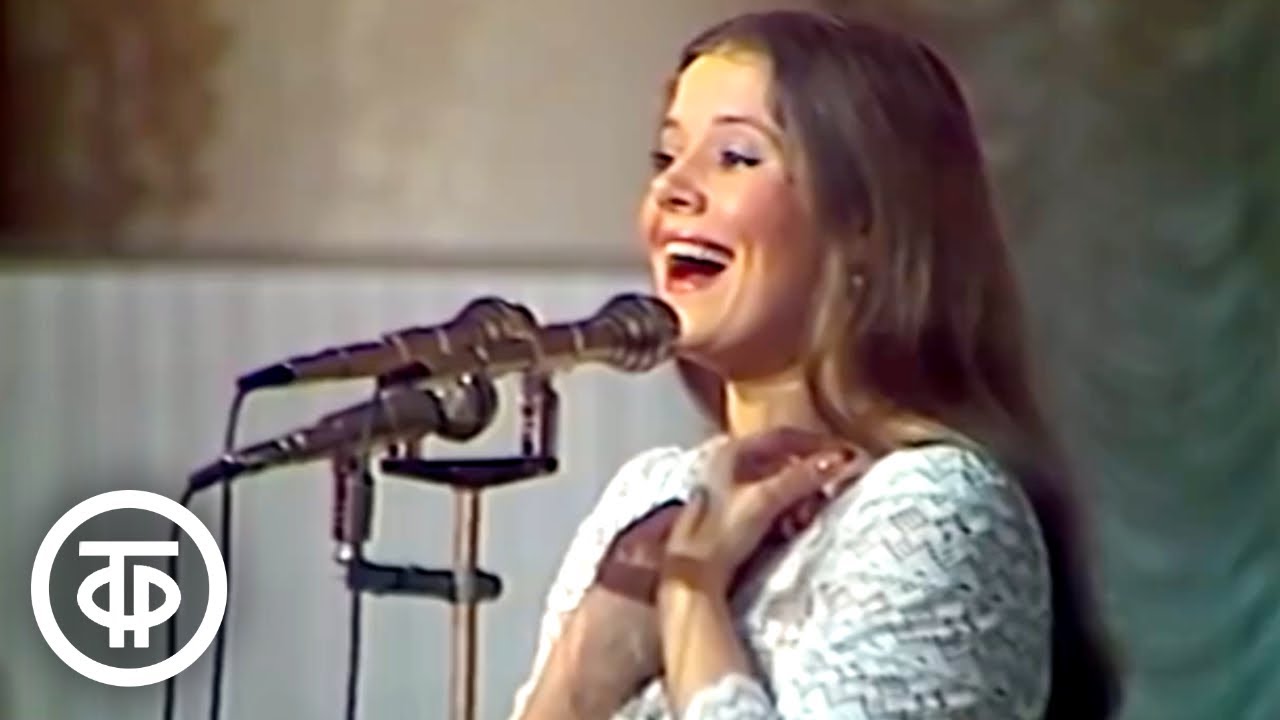 Людмила Сенчина —