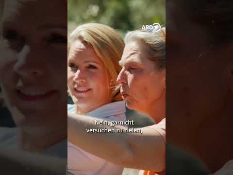 Judith Rakers zielt und trifft? 🏹 | ARD Reisen #kreta #bogenschießen #fun