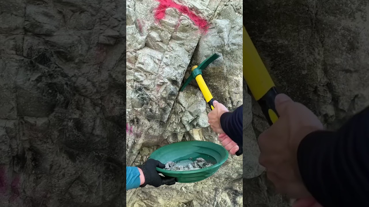 Discovering Gold in Bedrock: A Thrilling Prospecting Adventure ๐ชจ