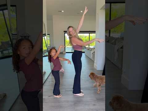 We tried 😆❤️ #momdaughter #dance #trend
